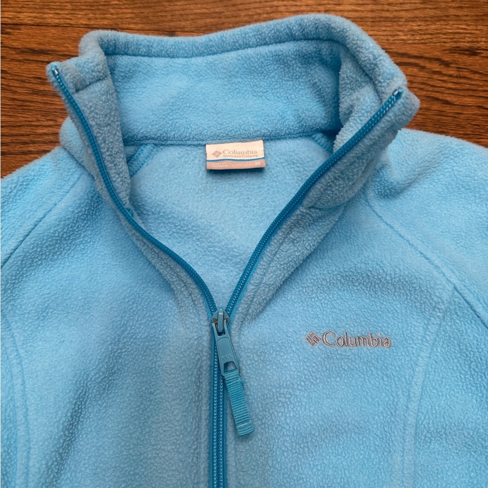 Columbia Women’s Full Zip Fleece Jacket Light Blue Size M